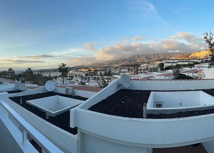 Perla Mare Island Village Heights Апартаменти